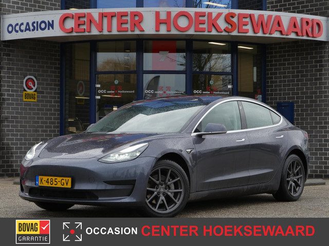 Tesla Model 3 Standard Plus RWD | Stoelverwarming | LM Velgen 18 | Lederen bekleding |