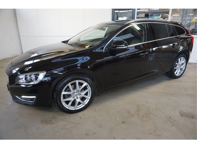 Volvo V60 2.0 T5 Ocean Race