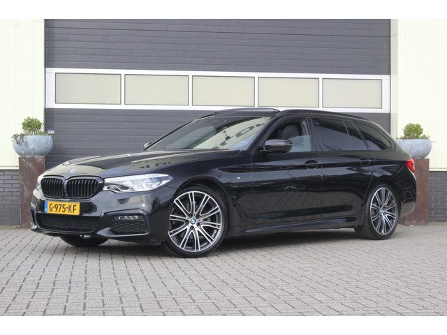 BMW 5 Serie touring 520i High Executive Edition M Sport | Trekhaak | Pano