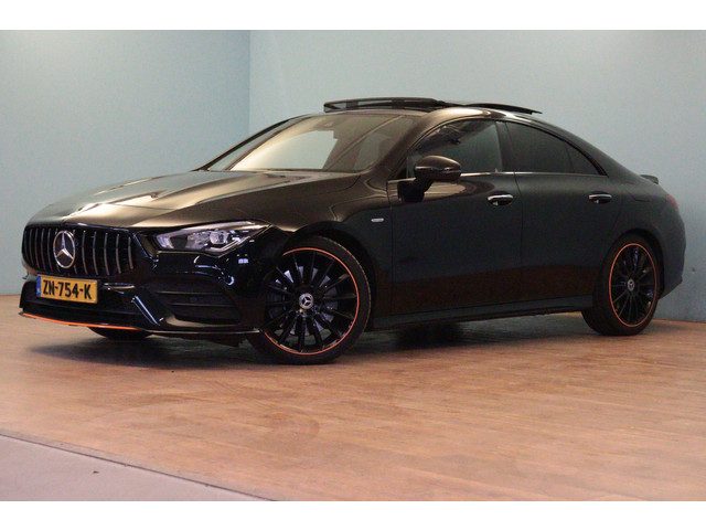 Mercedes-Benz CLA 250 Premium Orange Edition