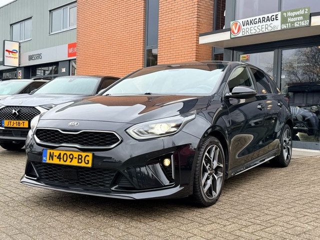 Kia Ceed 1.5 T-GDi MHEV GT-Line Business Edition