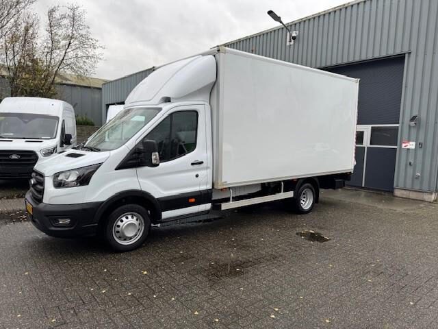 Ford Transit 350 2.0 TDCI L4H1 Trend RWD Meubelbak met laadklep. We leveren deze af met een set wint