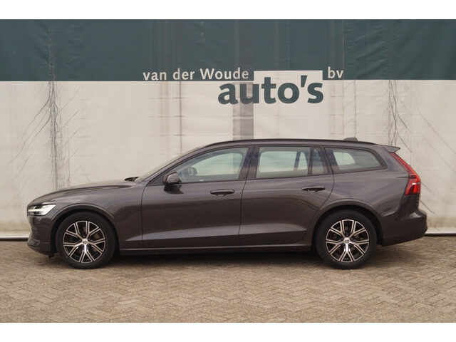 Volvo V60 2.0 B3 163pk Automaat Essential -LEER-LED-ECC-