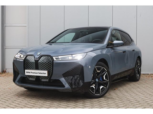 BMW iX xDrive40 High Executive
