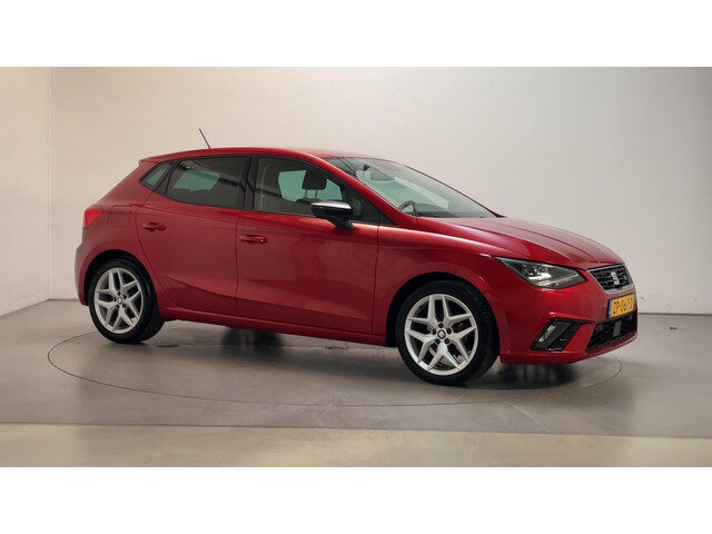 Seat Ibiza 1.0 TSI FR Business Intense Virtual Cockpit LED Camera Navigatie DAB+
