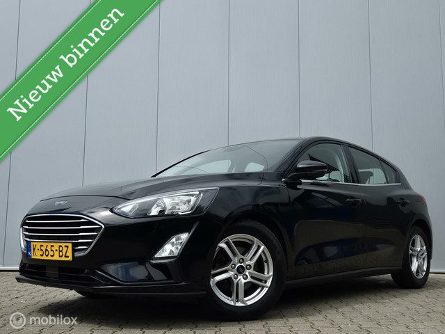 Ford Focus 1.0 ECOBOOST HYBRID/LED/CAMERA/PDC/CARPLAY/NAVI/16''LMV