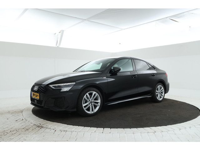 Audi A3 Limousine 30 TFSI S edition