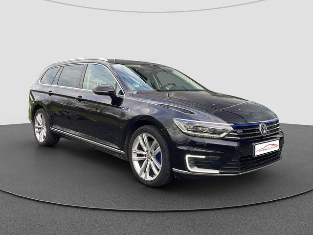 Volkswagen Passat Variant 1.4 TSI GTE Connected Series Plus