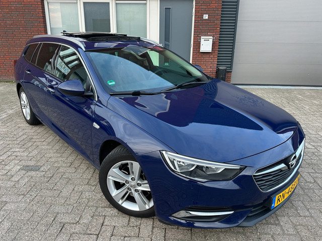 Opel Insignia Sports Tourer 1.6 CDTI EcoTec Business Executive / Navi / Pano / PDC / NAP