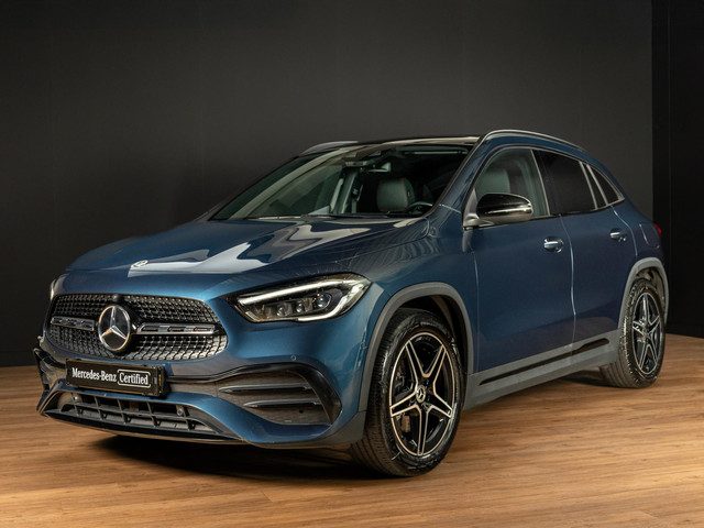 Mercedes-Benz GLA 200 Business Solution PLUS AMG