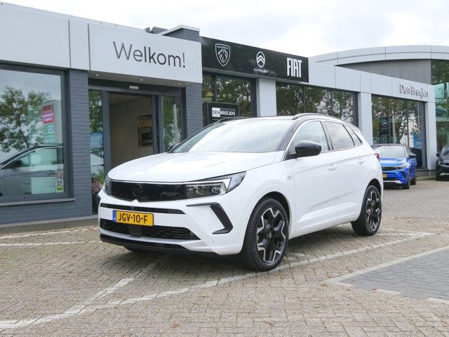 Opel Grandland 1.2 Turbo 130pk Ultimate Automaat | Camera | Keyless | LED Matrix
