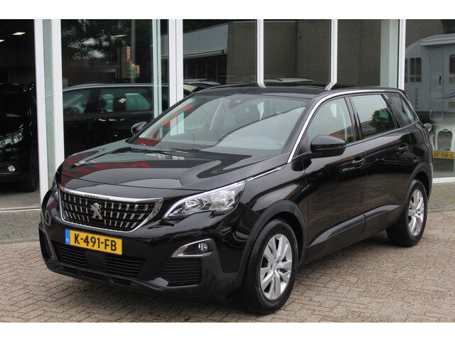 Peugeot 5008 1.2 PureTech Blue Lease Executive