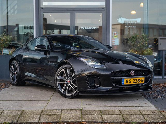 Jaguar F-Type P300 R-Dynamic / Memory / Pano / Cruise / Camera