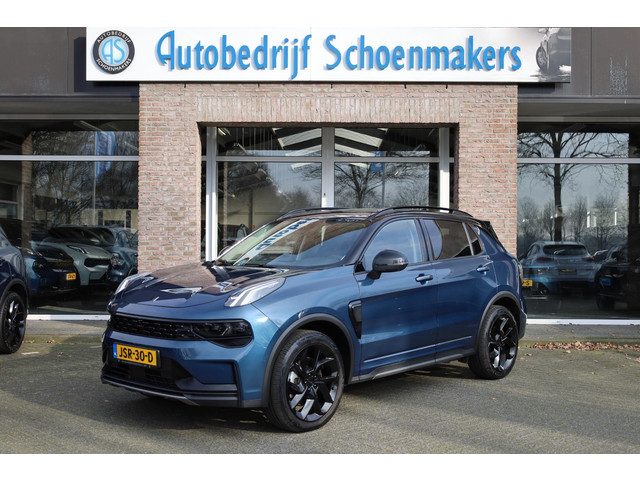 Lynk&Co 01 1.5 261PK! BLACKLINE!