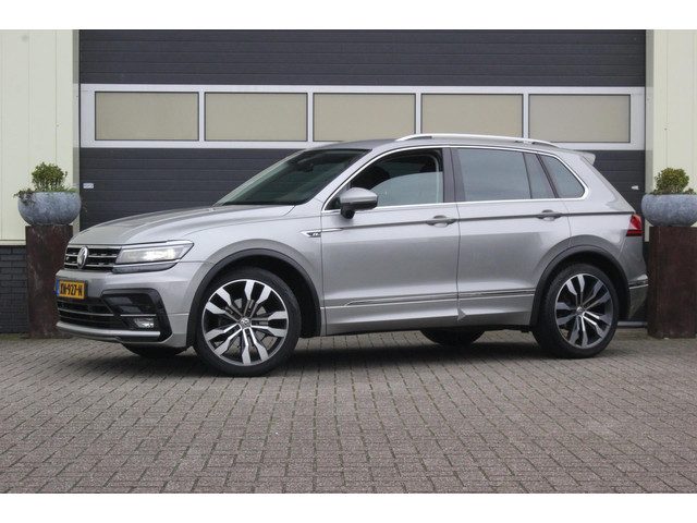 Volkswagen Tiguan 1.4 TSI ACT Highline R-line | Trekhaak |