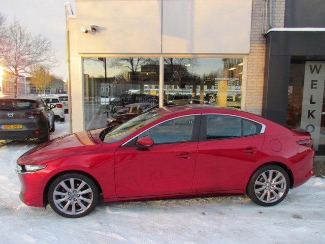 Mazda 3 2.0 E-Skyactiv-G 122pk M-Hybrid Comfort met BOSE