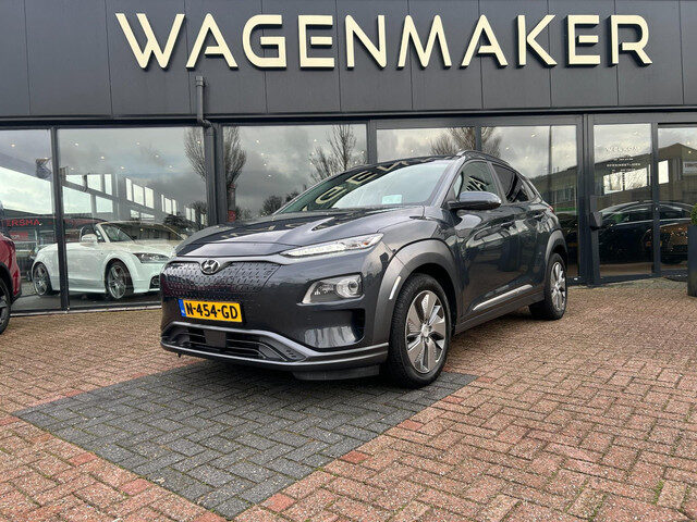 Hyundai Kona EV Fashion 64 kWh NAV|Cam|Leder|SOH 94,3%