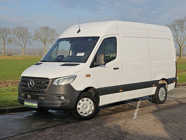 Mercedes-Benz Sprinter 317 1.9 CDI L2H2