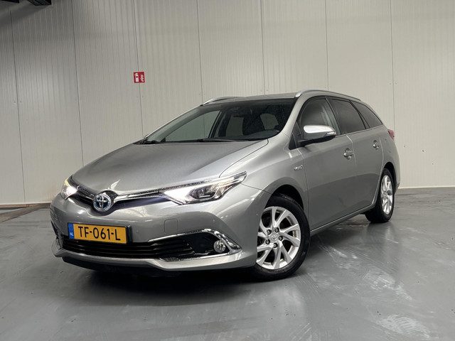 Toyota Auris Touring Sports 1.8 Hybrid Executive