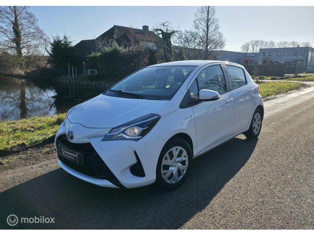 Toyota Yaris 1.5 Hybrid / Automaat / Cruise Control