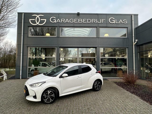 Toyota Yaris 1.5 Hybrid 115 First Edition 13000km!!! nl-auto