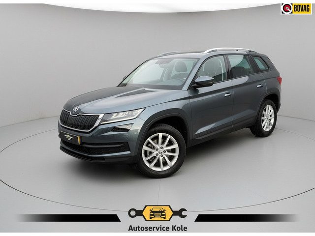 Škoda Kodiaq 1.5 TSI Automaat Business Edition 7 persoons * Trekhaak * Camera * Led * Navigatie *