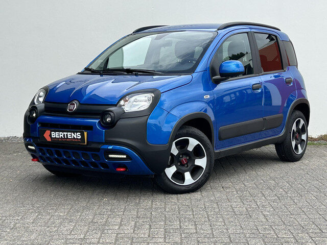 Fiat Panda 1.0 Hybrid Cross