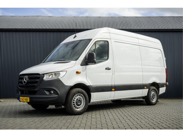 Mercedes-Benz Sprinter **317 CDI L2H2 | Mbux | Camera | CarPlay | Navigatie | Cruise | Climate | PDC