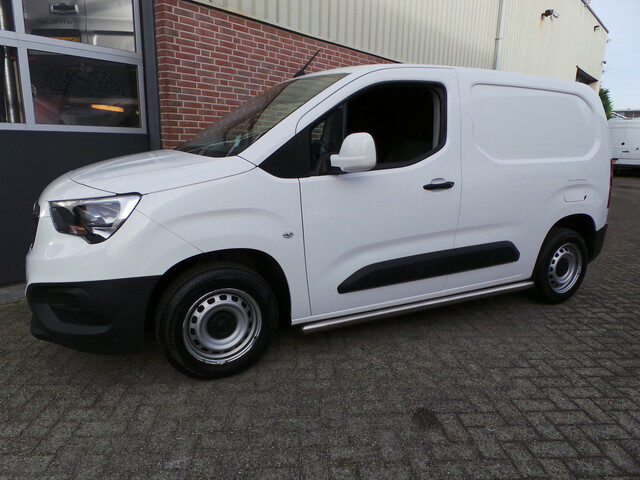 Opel Combo 1.5D L1H1 102pk Edition