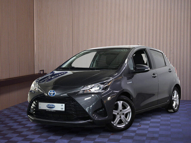 Toyota Yaris 1.5 Hybrid Design NAVI CAMERA CLIMA BT '17