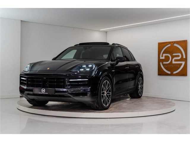 Porsche Cayenne 3.0 E-Hybrid 470PK | InnoDrive | Pano | Matrix | Luchtvering | Bose | Fabrieksgarant