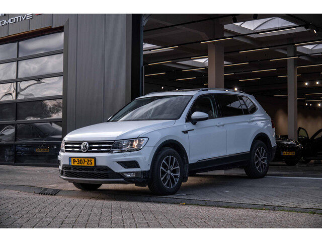 Volkswagen Tiguan 2.0 TDI 4Motion Highline Business R|Pano|Dyna-Audio|Massage|Acc|Line-Assist|Trekha