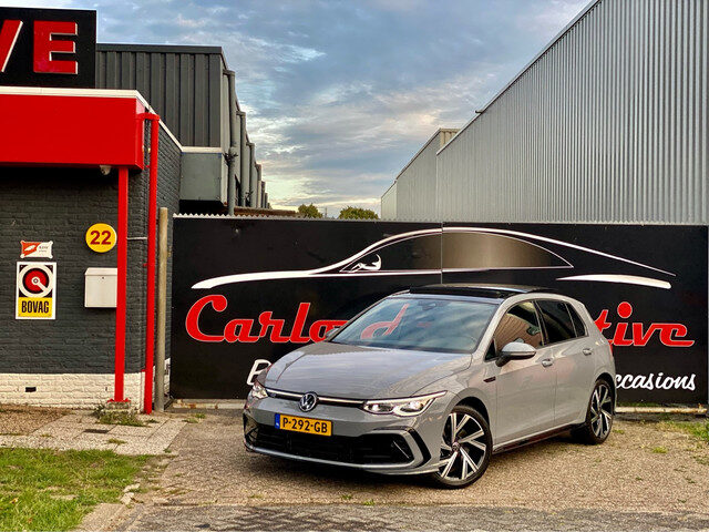 Volkswagen Golf 1.5 eTSI R-LINE Pano/IQLight/DCC/ACC VOL!