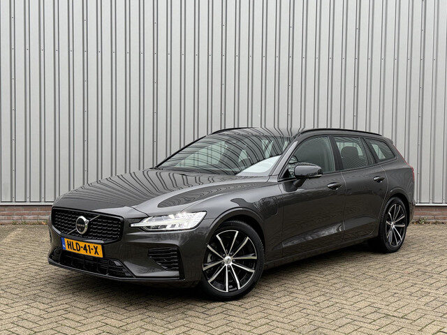 Volvo V60 2.0 T6 Plug-in hybrid AWD Plus Dark