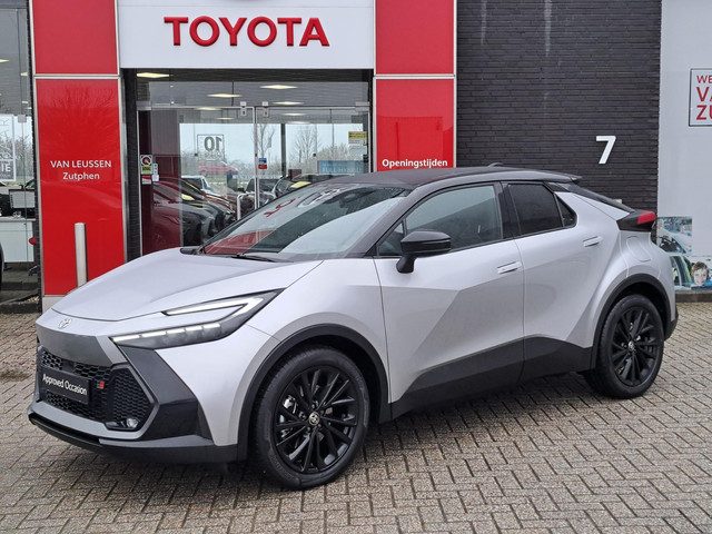 Toyota C-HR 2.0 Plug-in Hybrid 220 GR SPORT