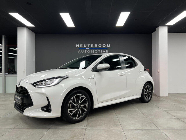 Toyota Yaris 1.5 Hybrid Dynamic | Carplay | Camera | Cruise|