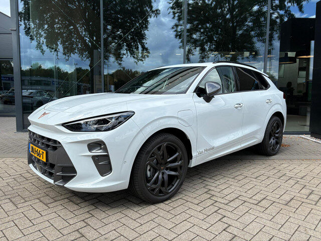 Cupra Terramar 1.5 TSI e-Hybrid Business