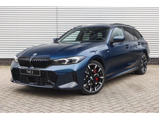 BMW 3 Serie touring 330e High Executive M Sport Automaat