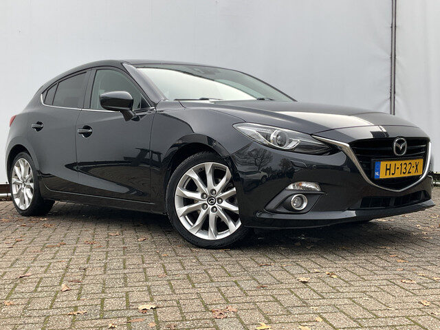 Mazda 3 2.0 GT-M Trekhaak Bose HUD Nav/Cruise Stoelverw Xenon Keyless Uitstraling!