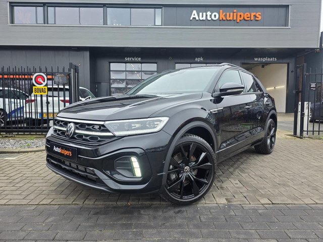 Volkswagen T-Roc 1.5 TSI R-Line Edition| Met panoramadak, stoelverwarming, elektrische achterklep en