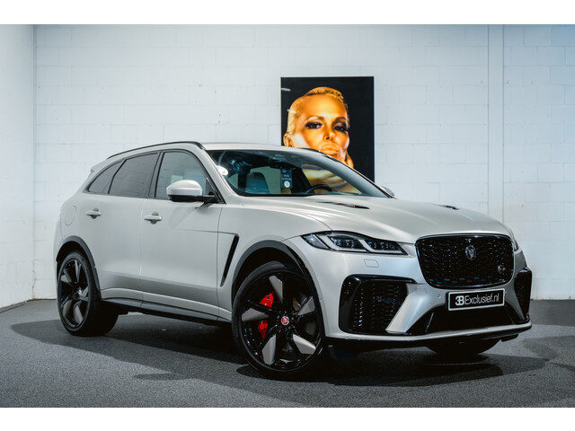 Jaguar F-PACE SVR 5.0 P550 V8 NL-auto, Pan.dak, Meridian soundsystem