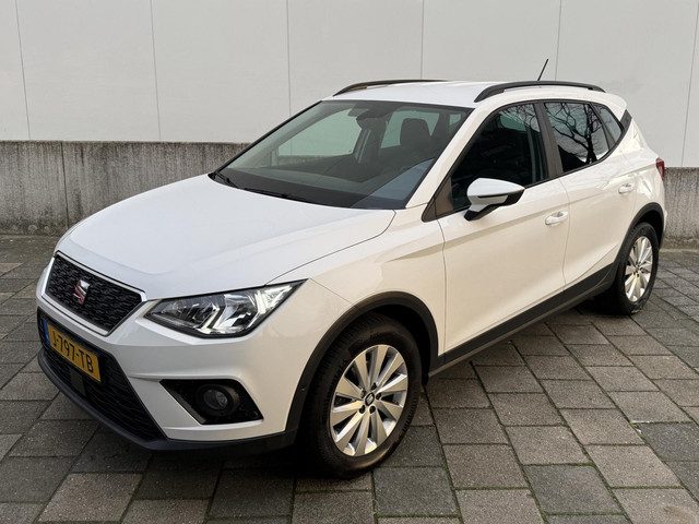 Seat Arona 1.0 TSI Style Business Intense | Carplay | Camera | Adaptieve cruise control | Dodehoek s