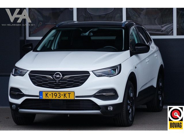 Opel Grandland X 1.2 Turbo Business Elegance, aut. leder, trekh.