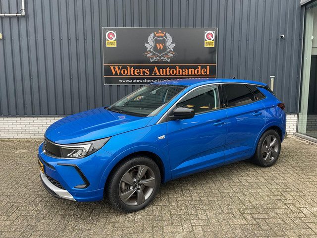 Opel Grandland 1.6 Turbo Plug-In Hybrid Business Edition