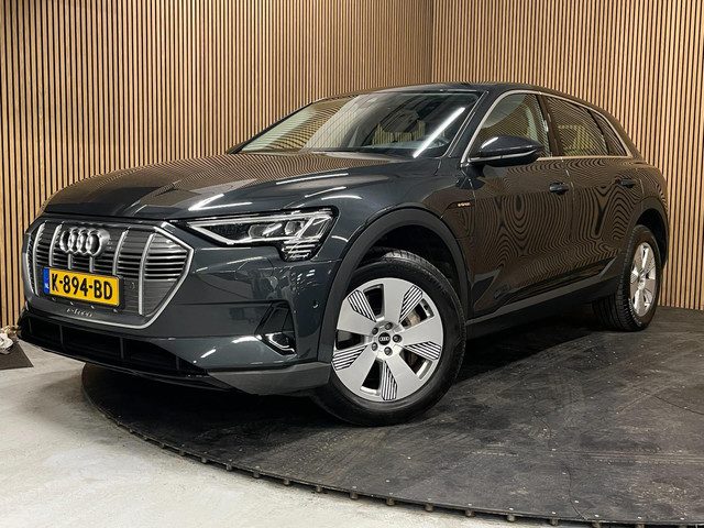 Audi e-tron 55 Quattro 95 kWh|92% SOH|GROTE ACCU|TREKHAAK|LEDER|CLIMA+CRUISE CTRL|NAVIGATIE|NL- AUTO