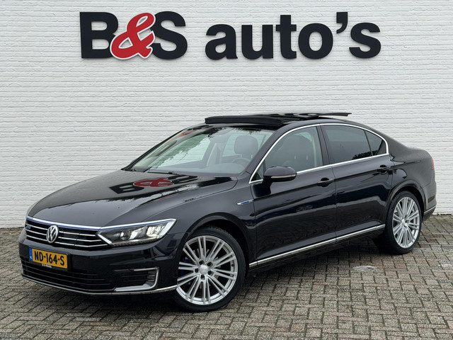 Volkswagen Passat 1.4 TSI GTE Plug-in SOH 92% Full Led Trekhaak Carplay stoelverwarming Panorama Ada