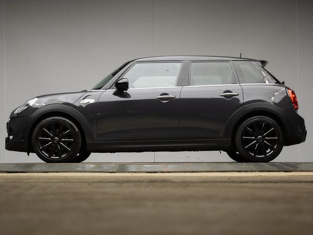 MINI Cooper S Mini 2.0 Sport (PANORAMADAK,NAVI,HARMAN/KARDON,PDC,LED,STOELVERWARMING,DAB,SPORTSTOELE