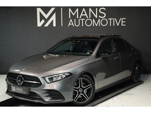 Mercedes-Benz A-Klasse A250 AMG / PANO / KEYLESS / ACC / CAMERA / DODEHOEK