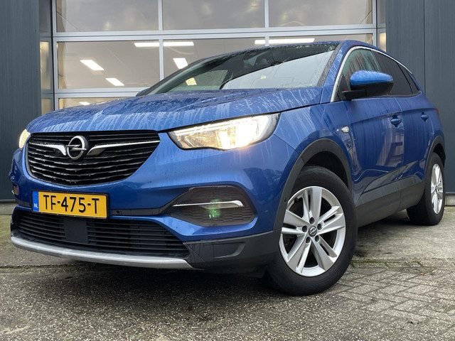 Opel Grandland X 1.2 Turbo Business Executive