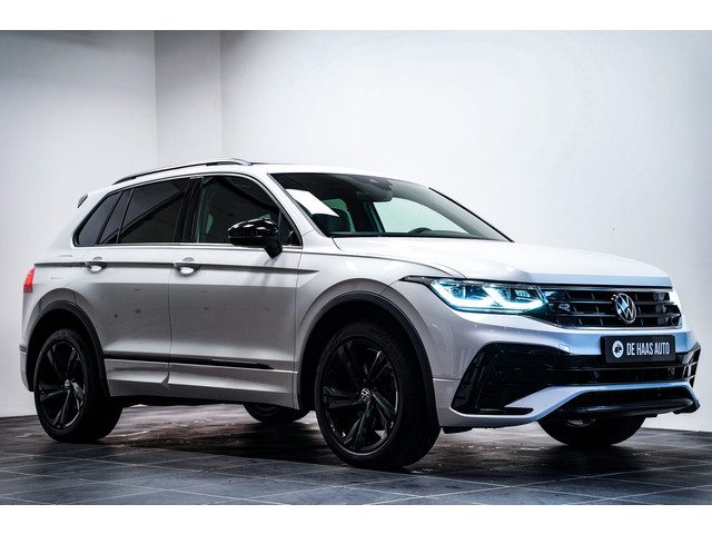 Volkswagen Tiguan 1.4 TSI eHybrid R-Line Black style|Pano dak|Trekhaak|Acc